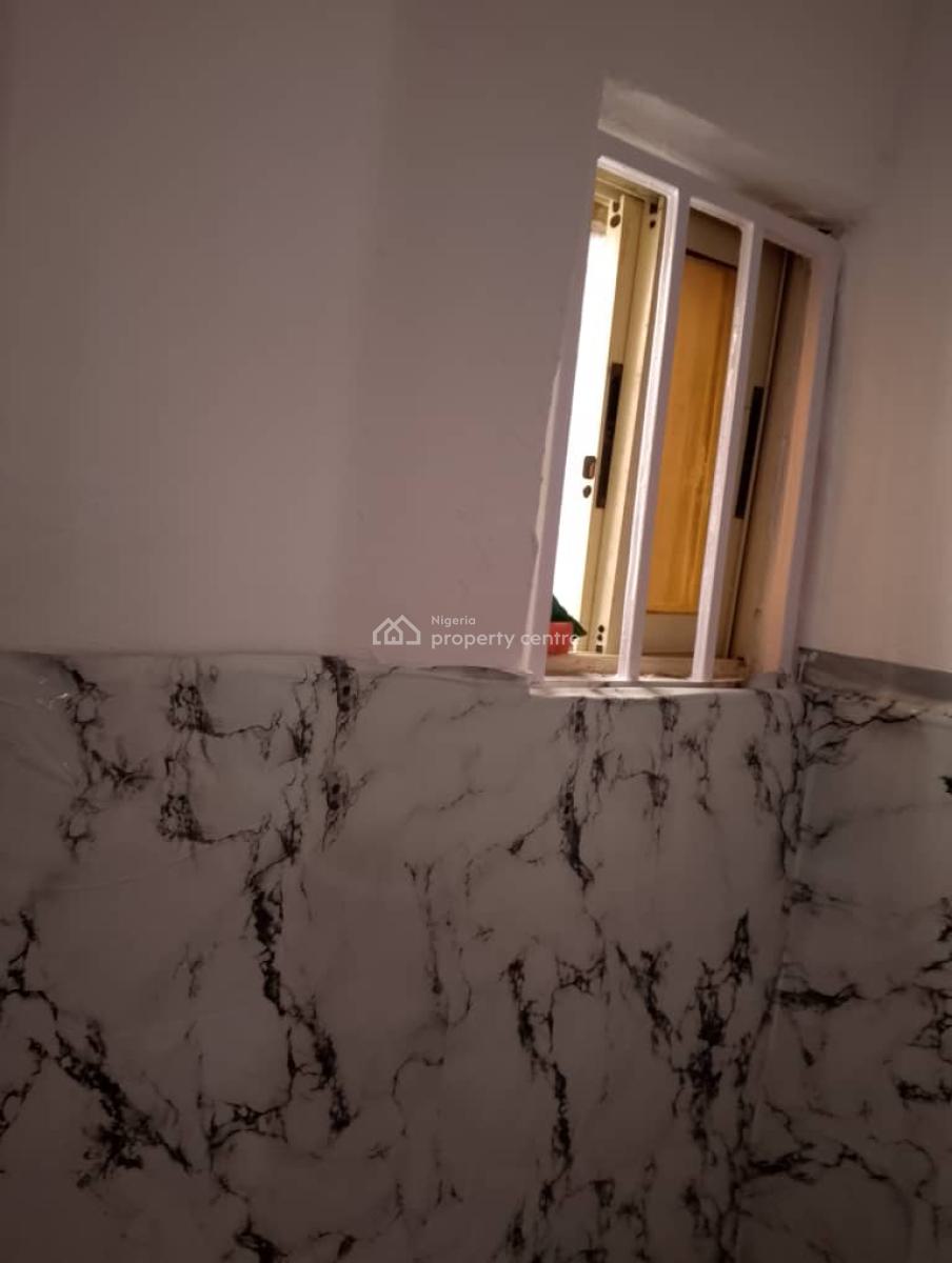 Well Maintained a Room Self Contain, Lekki Phase 1, Lekki, Lagos, Self Contain (single Rooms) for Rent