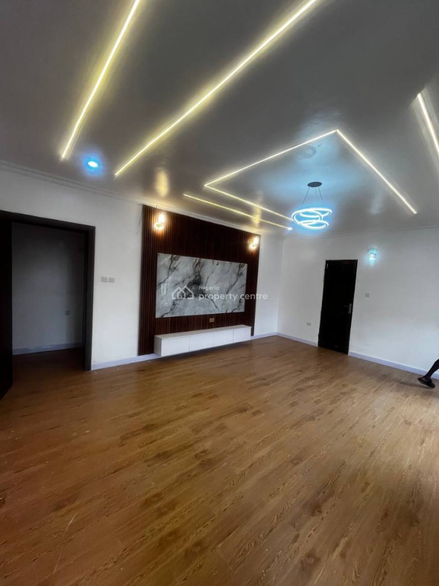 2 Unit of 2 Bedrooms Penthouse Apartment, Lekki Phase 1, Lekki, Lagos, Flat / Apartment for Rent