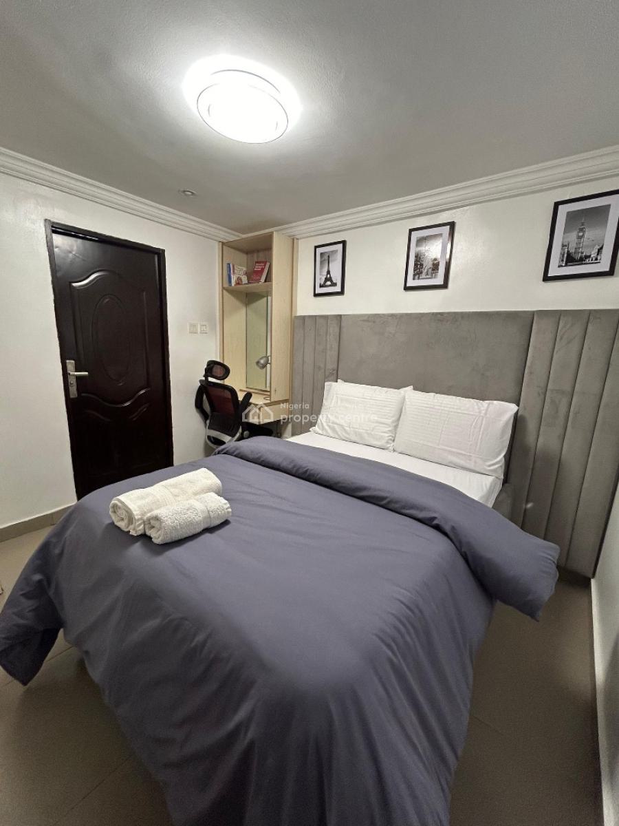 1 Bedroom Apartment with Swimming Pool, Victoria Island (vi), Lagos, Flat / Apartment Short Let