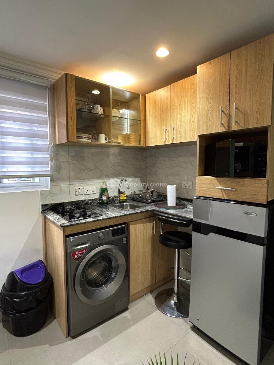 1 Bedroom Apartment with Swimming Pool, Victoria Island (vi), Lagos, Flat / Apartment Short Let