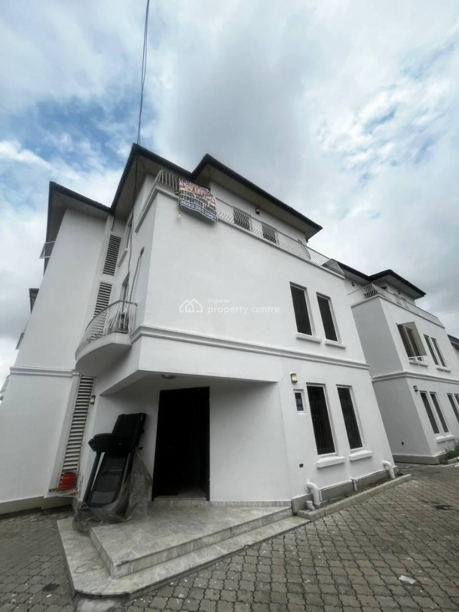 2 Unit of 3 Bedrooms Penthouse Apartment, Lekki Phase 1, Lekki, Lagos, Flat / Apartment for Rent