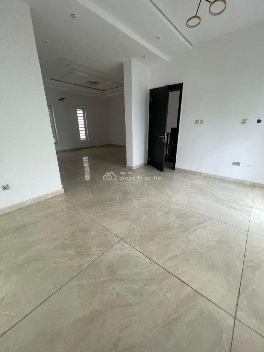 Taste of Elegance in 5-bedroom Fully Detached Duplex, Chevron, Lekki, Lagos, Detached Duplex for Sale