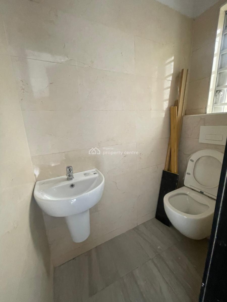 Taste of Elegance in 5-bedroom Fully Detached Duplex, Chevron, Lekki, Lagos, Detached Duplex for Sale