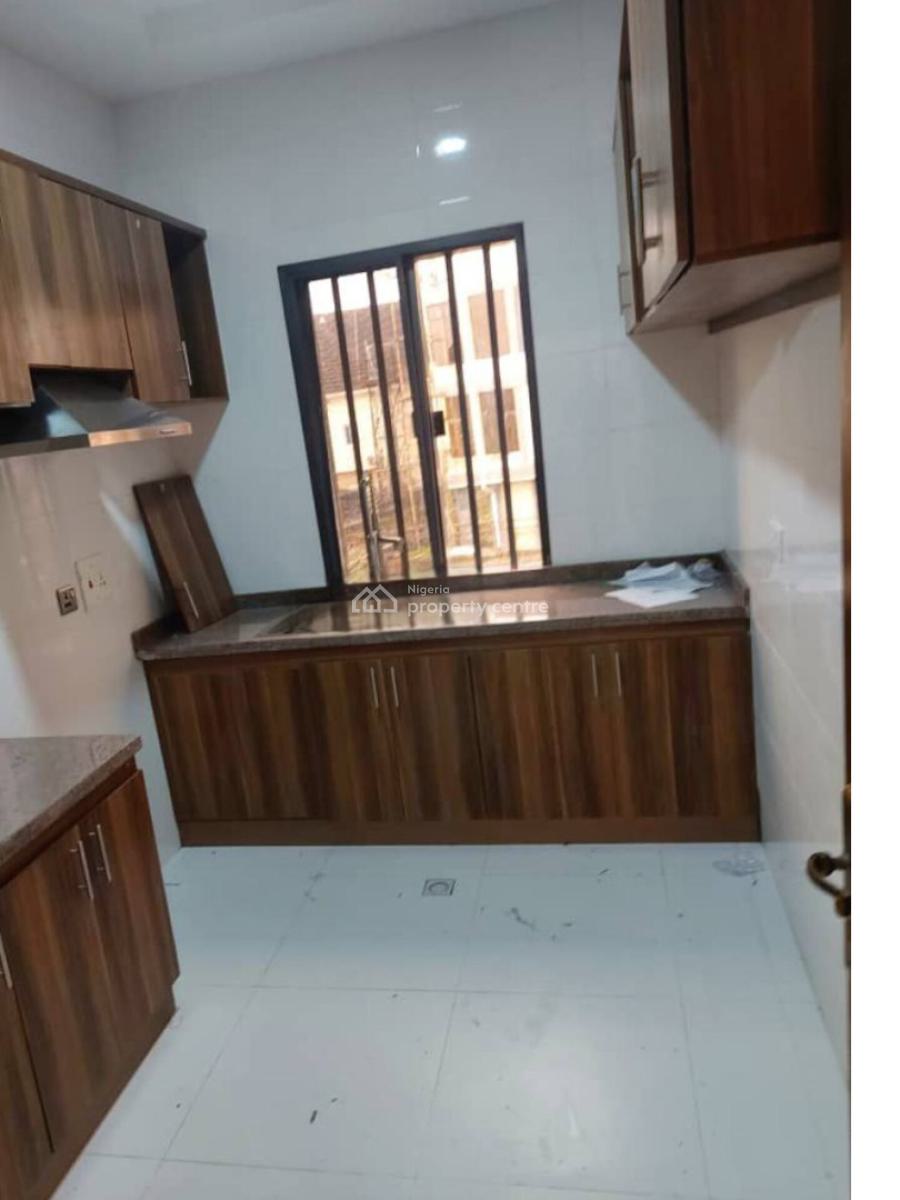 Paradise Newly Built All En-suite 2 Bedroom, Behind Blenco Supermarket, Sangotedo, Ajah, Lagos, Flat / Apartment for Rent