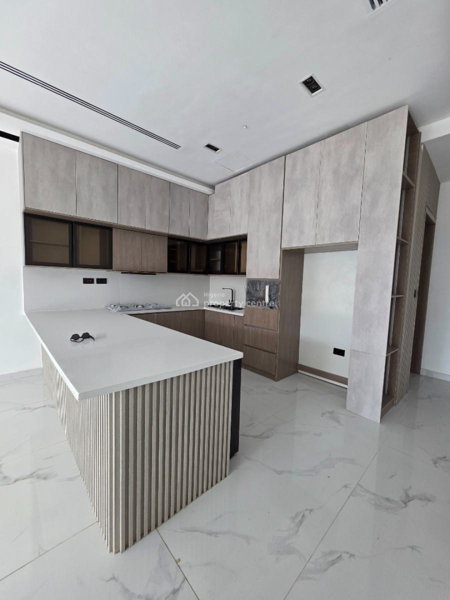 Luxury 2 Bedroom Apartment with Elevator + Swimming Pool, Lekki Phase 1, Lekki, Lagos, Flat / Apartment for Sale