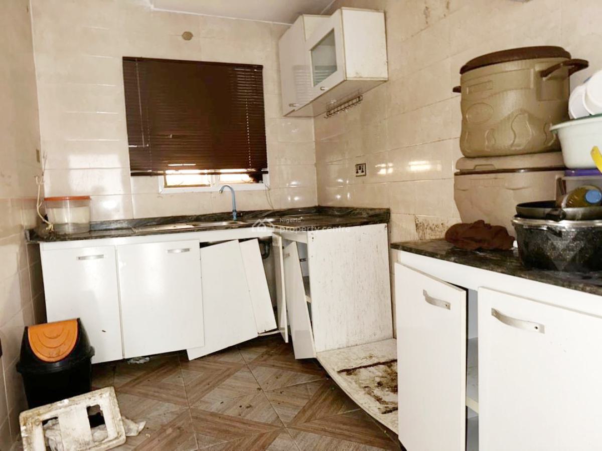 Luxury 3 Bedroom Flat, Omole Phase 1, Ikeja, Lagos, Flat / Apartment for Rent