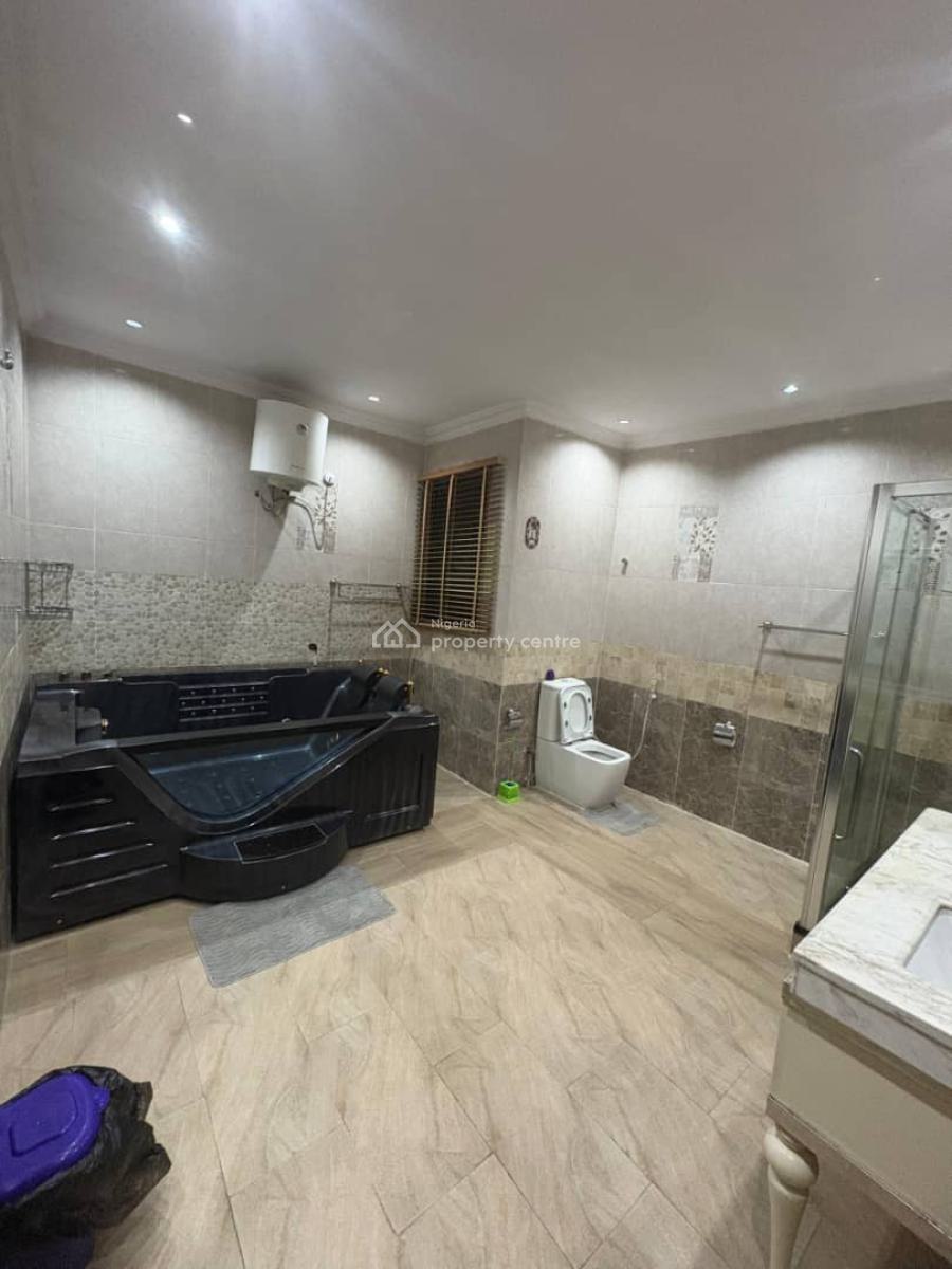 Luxury 2 Bedroom Apartment with Bathtub, Ikeja, Lagos, Self Contain (single Rooms) Short Let