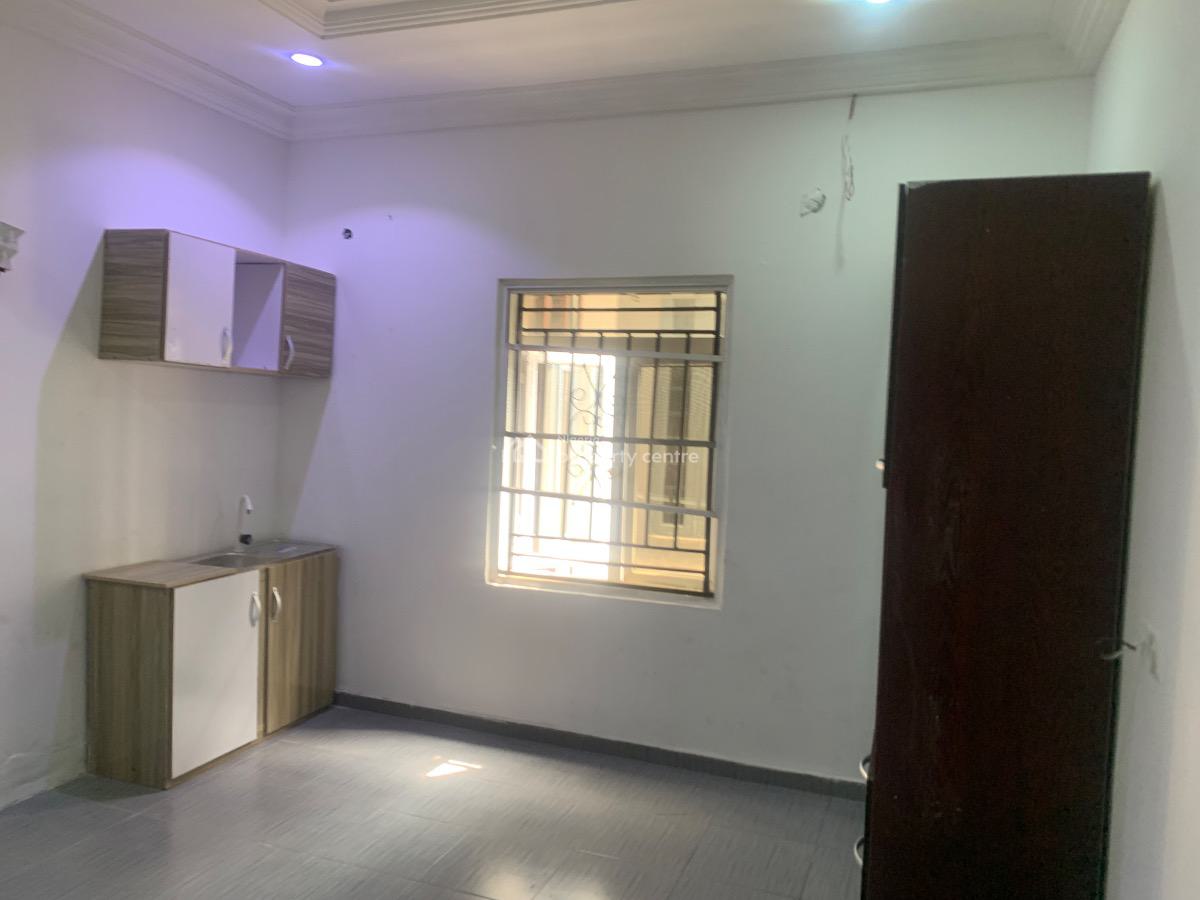 Self Contain, Bera Estate Chevron Drive, Lekki, Lagos, Self Contain (single Rooms) for Rent