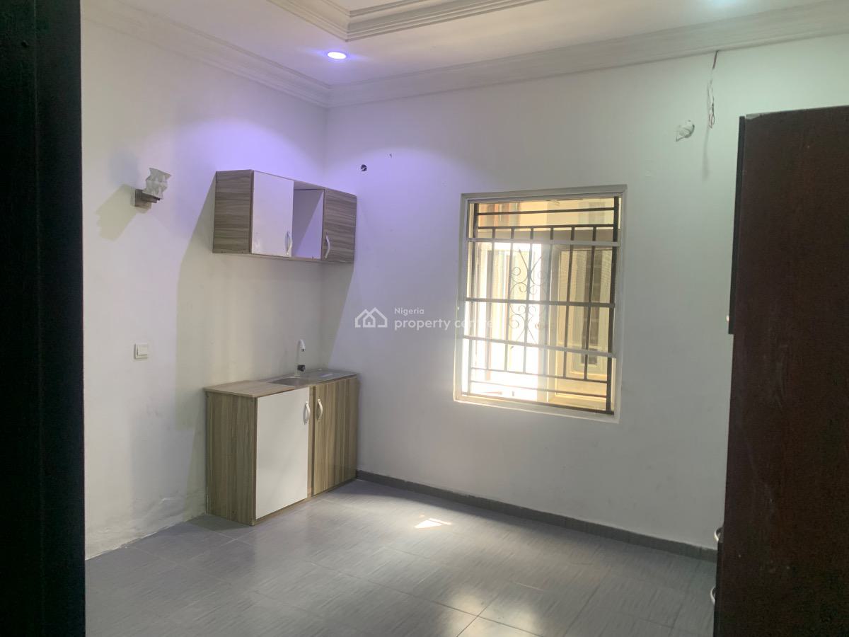 Self Contain, Bera Estate Chevron Drive, Lekki, Lagos, Self Contain (single Rooms) for Rent