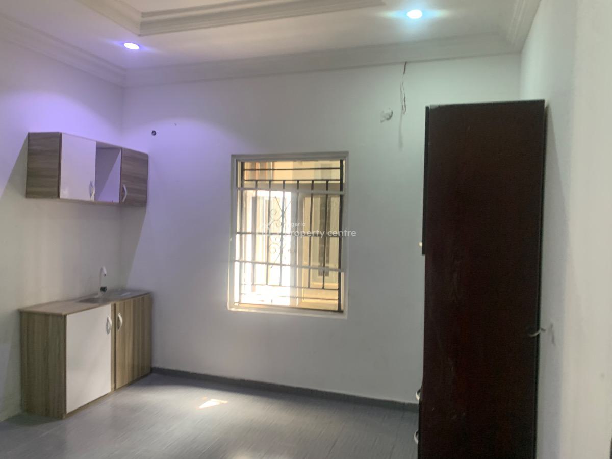 Self Contain, Bera Estate Chevron Drive, Lekki, Lagos, Self Contain (single Rooms) for Rent