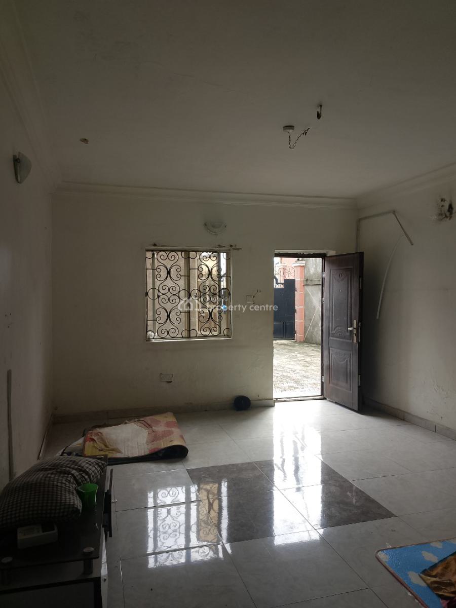 a Massive Self Contain, Ologolo, Lekki, Lagos, Self Contain (single Rooms) for Rent