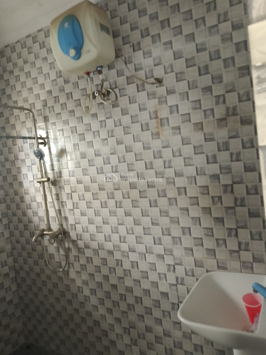 a Massive Self Contain, Ologolo, Lekki, Lagos, Self Contain (single Rooms) for Rent