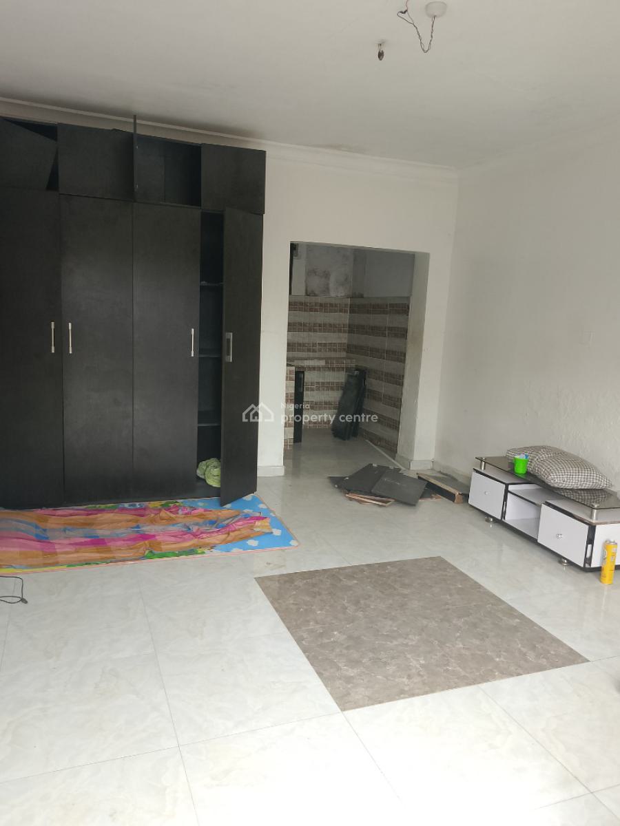 a Massive Self Contain, Ologolo, Lekki, Lagos, Self Contain (single Rooms) for Rent