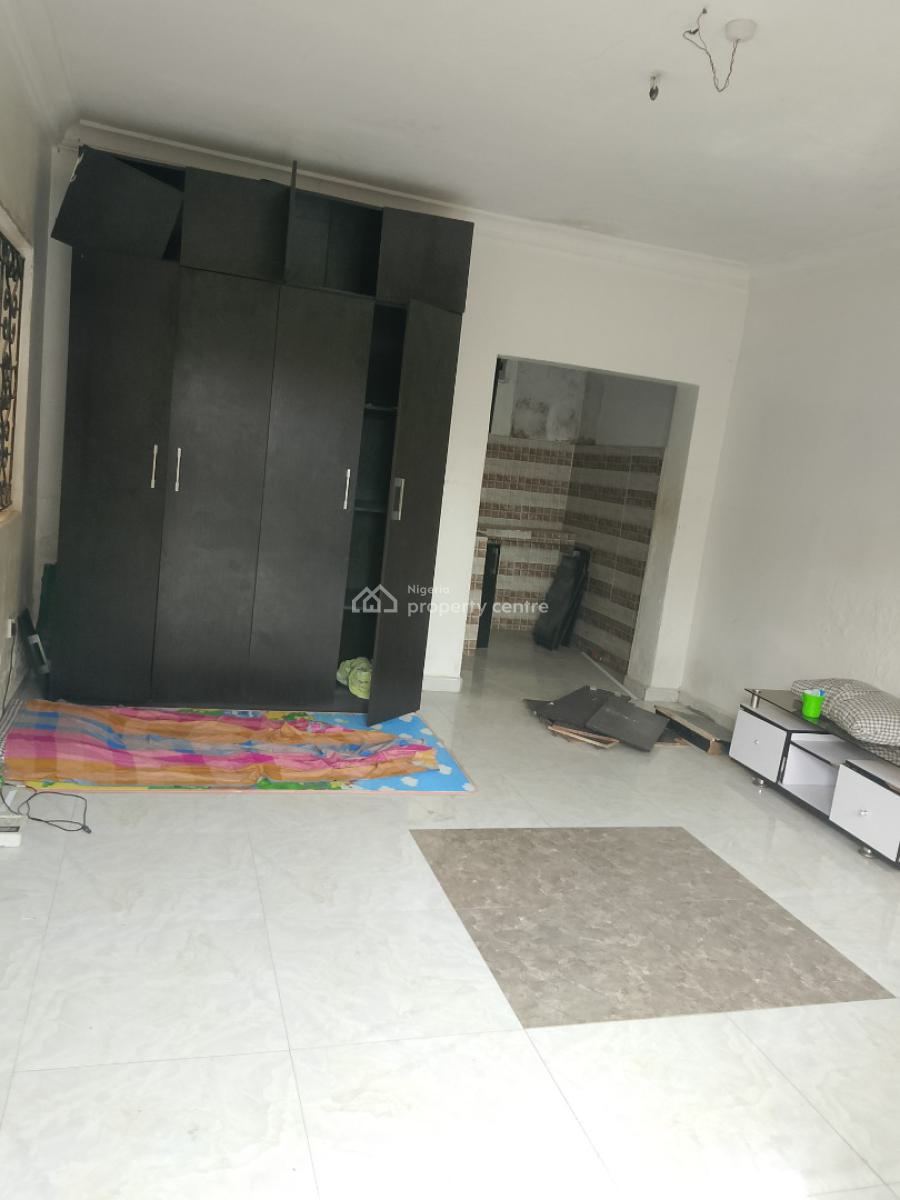 a Massive Self Contain, Ologolo, Lekki, Lagos, Self Contain (single Rooms) for Rent