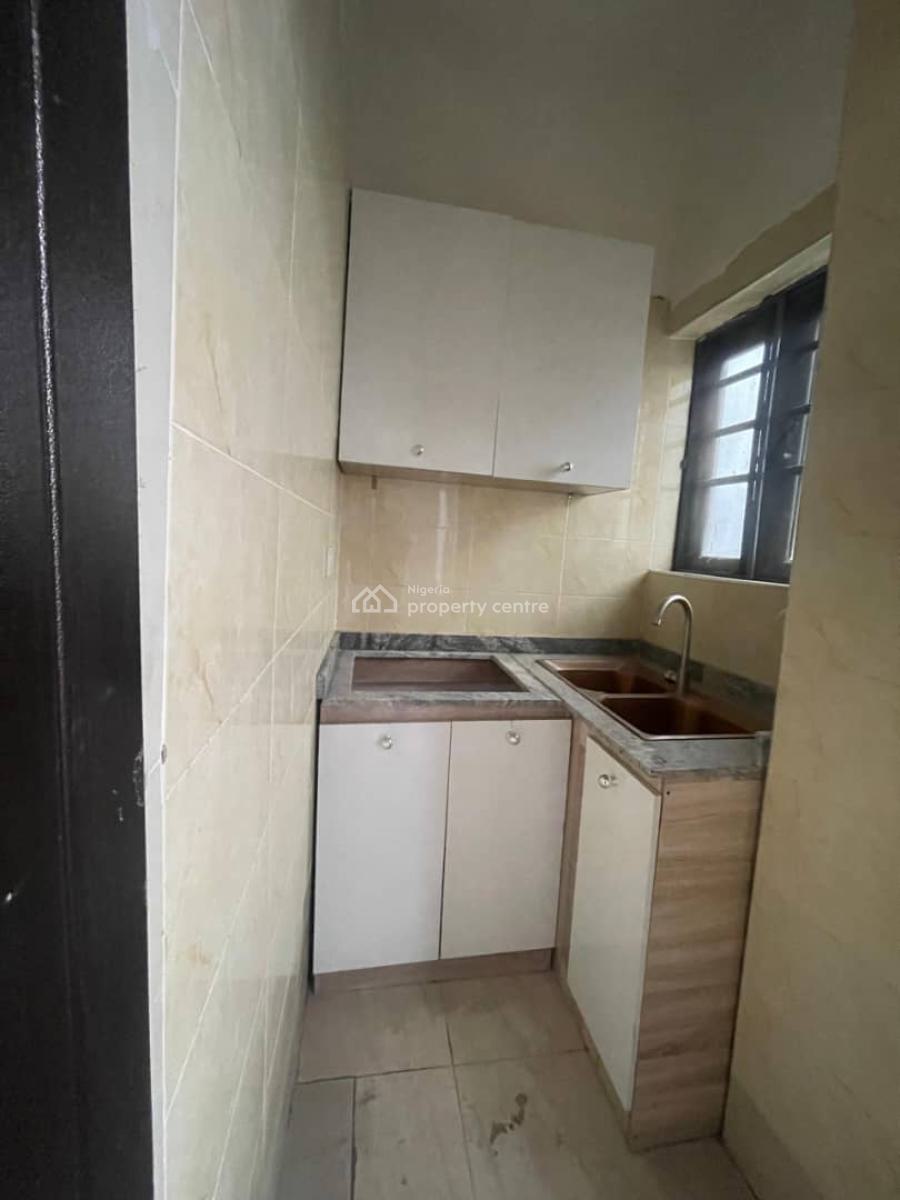 Spacious Semi Masters Bedroom Upstairs, Osapa, Lekki, Lagos, House for Rent