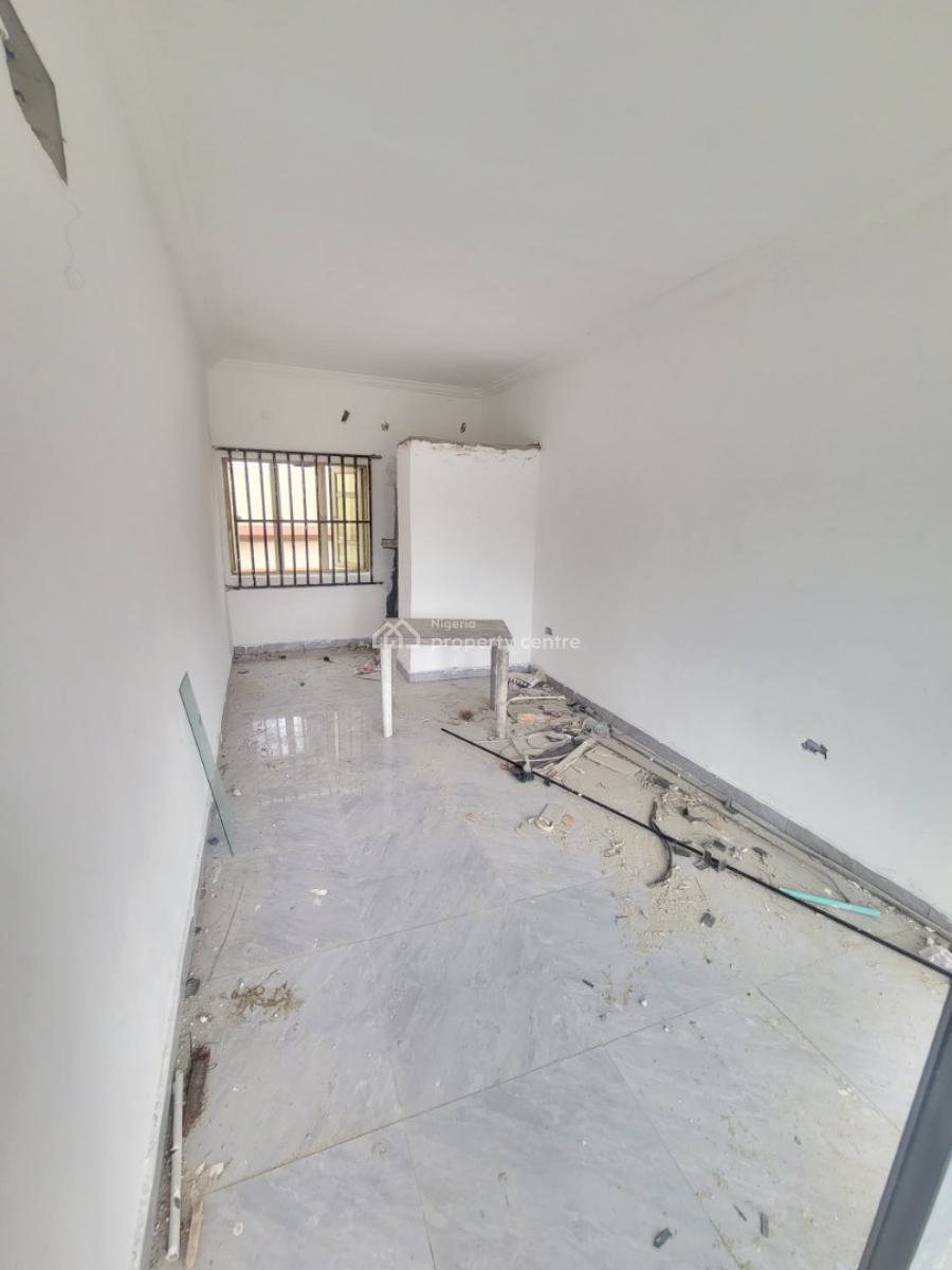 a Spacious Shop with Personal Toilet, Ajah, Lagos, Shop for Rent