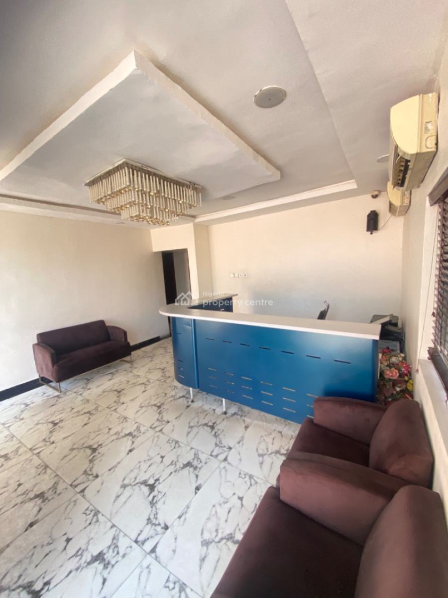 17 Bedrooms Fully Functional Hotel with Bar and Swimming Pool, Lekki Phase 1, Lekki, Lagos, Hotel / Guest House for Rent
