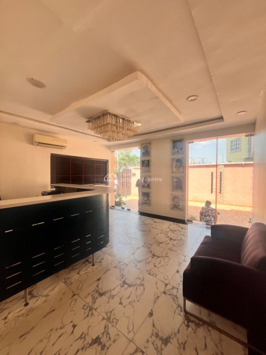 17 Bedrooms Fully Functional Hotel with Bar and Swimming Pool, Lekki Phase 1, Lekki, Lagos, Hotel / Guest House for Rent