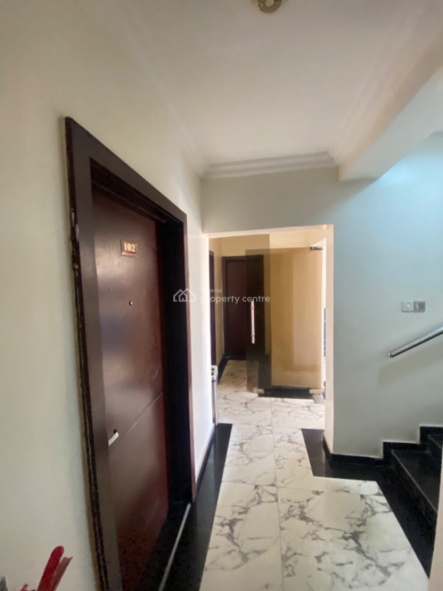 17 Bedrooms Fully Functional Hotel with Bar and Swimming Pool, Lekki Phase 1, Lekki, Lagos, Hotel / Guest House for Rent