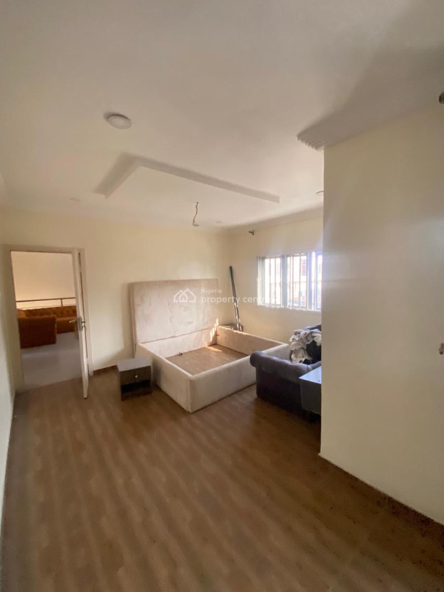 4-bedroom Semi-detached Duplex with Bq, Ologolo, Lekki, Lagos, Semi-detached Duplex for Sale