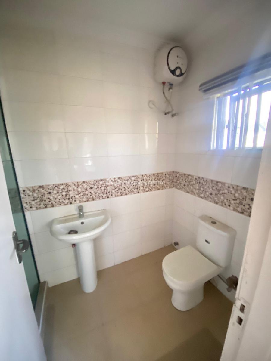 4-bedroom Semi-detached Duplex with Bq, Ologolo, Lekki, Lagos, Semi-detached Duplex for Sale