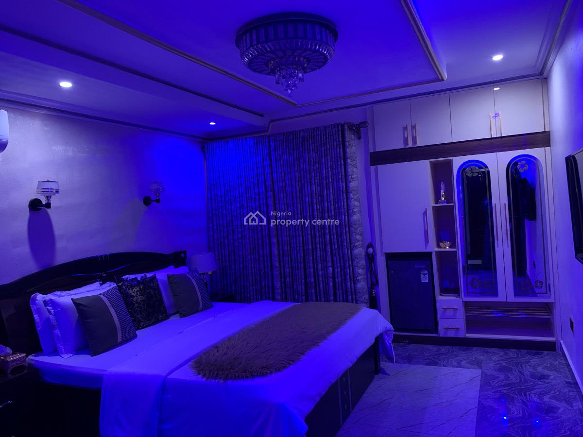 Luxury Mini Flat Apartment, Opebi, Ikeja, Lagos, Mini Flat (room and Parlour) Short Let