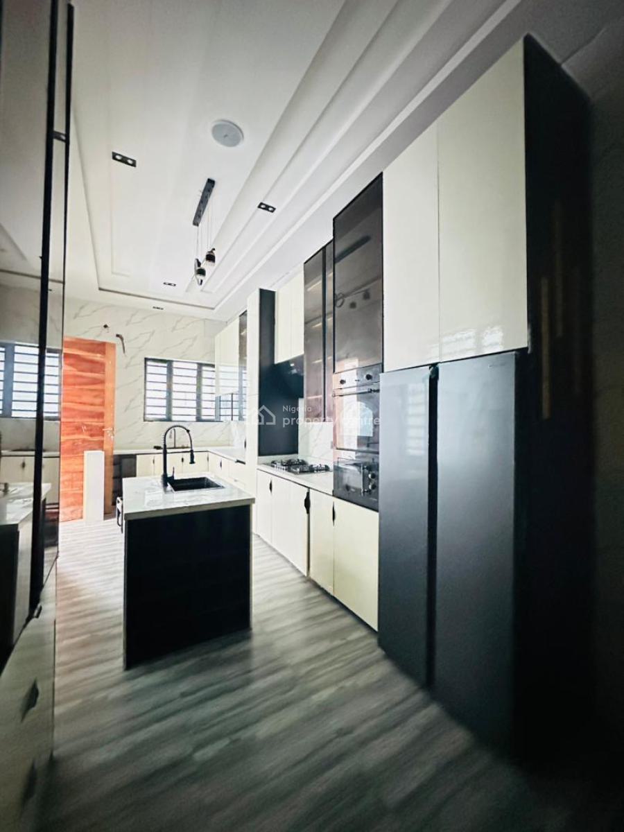 5 Bedroom Detached Duplex + Bq, S/pool ,cinema, Chevron, Lekki Phase 1, Lekki, Lagos, Detached Duplex for Sale