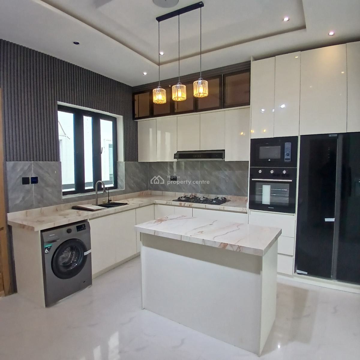 Gigantic 5 Bedroom Detached Duplex with Bq, Ajah, Lagos, Detached Duplex for Sale