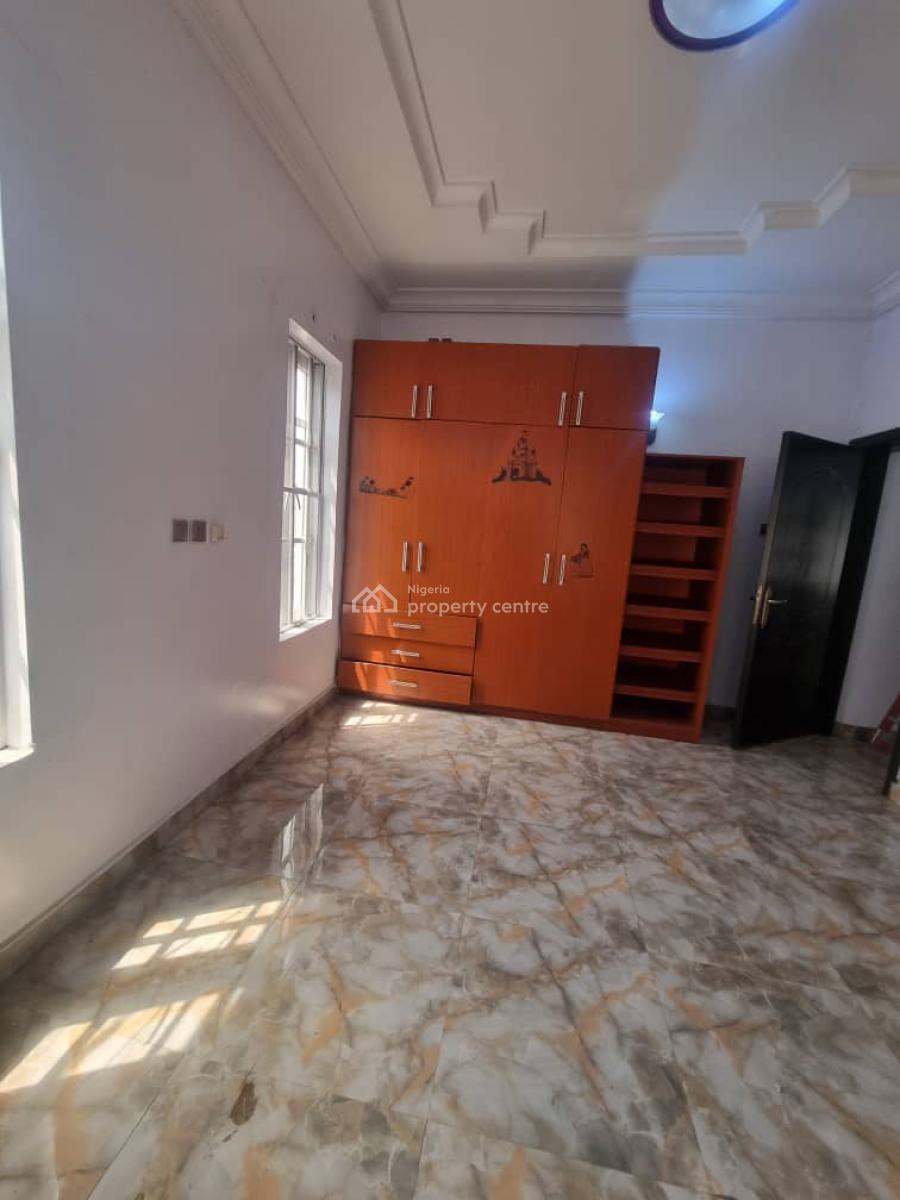 Two Standard Bedroom Flat, Road 2, Lekki, Lagos, Flat / Apartment for Rent