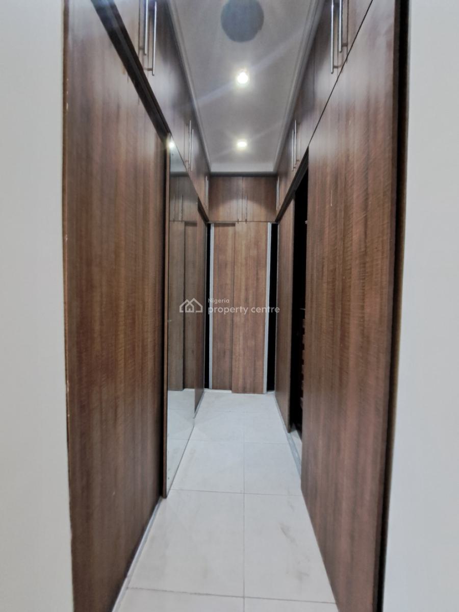 Spacious 4 Bedroom Maisonette with a Bq, Banana Island, Ikoyi, Lagos, Terraced Duplex for Rent