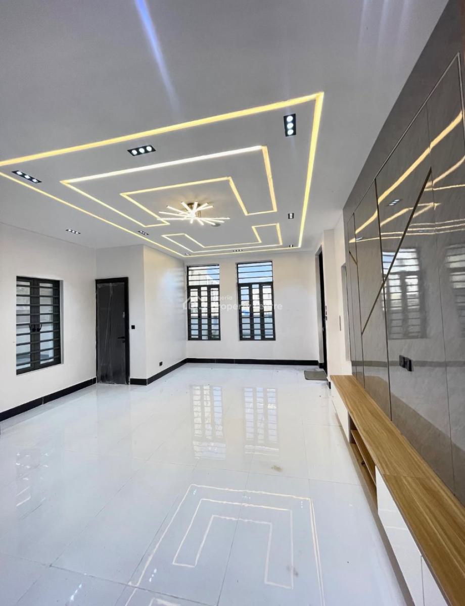 5 Bedroom Detached Duplex with Bq, Ologolo, Lekki, Lagos, Detached Duplex for Sale