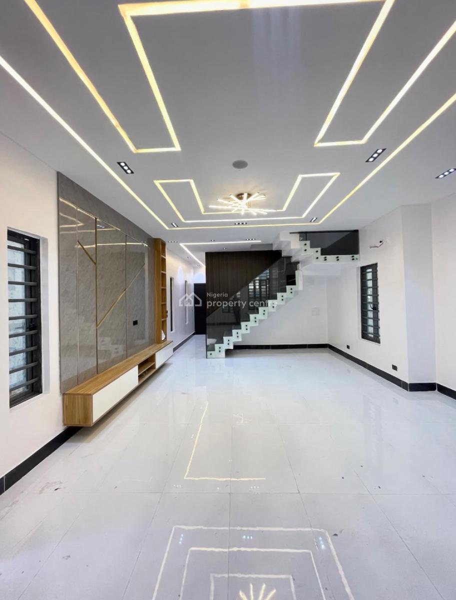 5 Bedroom Detached Duplex with Bq, Ologolo, Lekki, Lagos, Detached Duplex for Sale