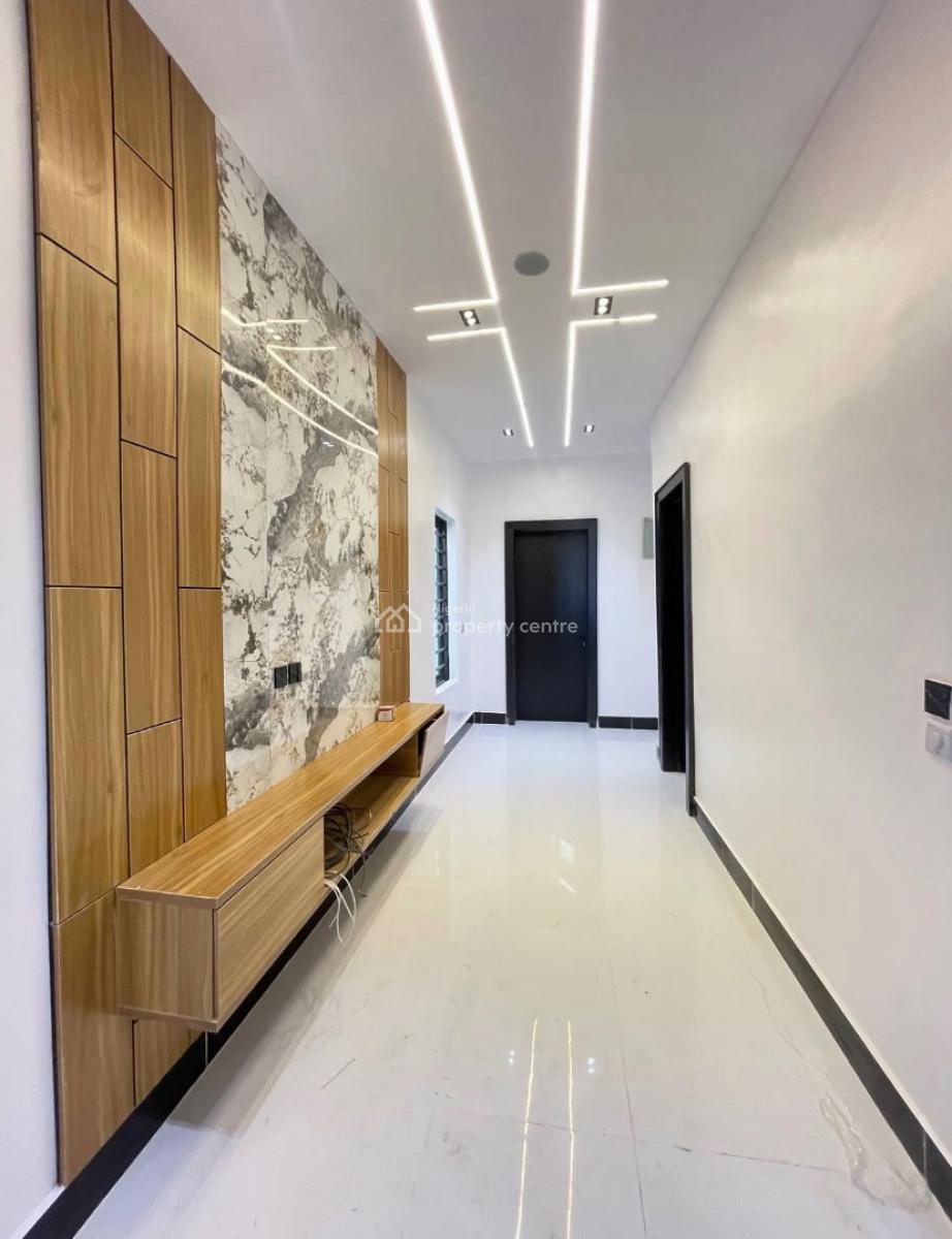 5 Bedroom Detached Duplex with Bq, Ologolo, Lekki, Lagos, Detached Duplex for Sale