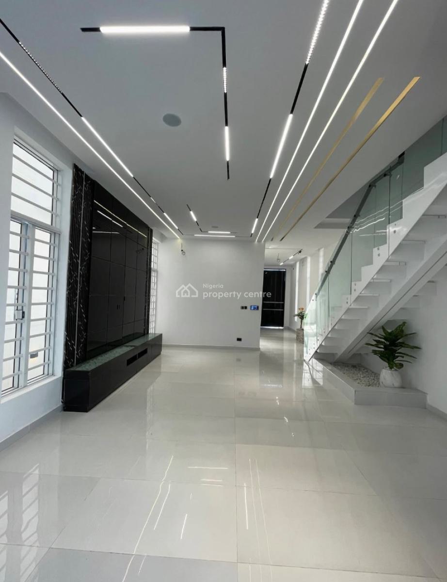 5 Bedroom Detached Duplex with Bq, Ologolo, Lekki, Lagos, Detached Duplex for Sale