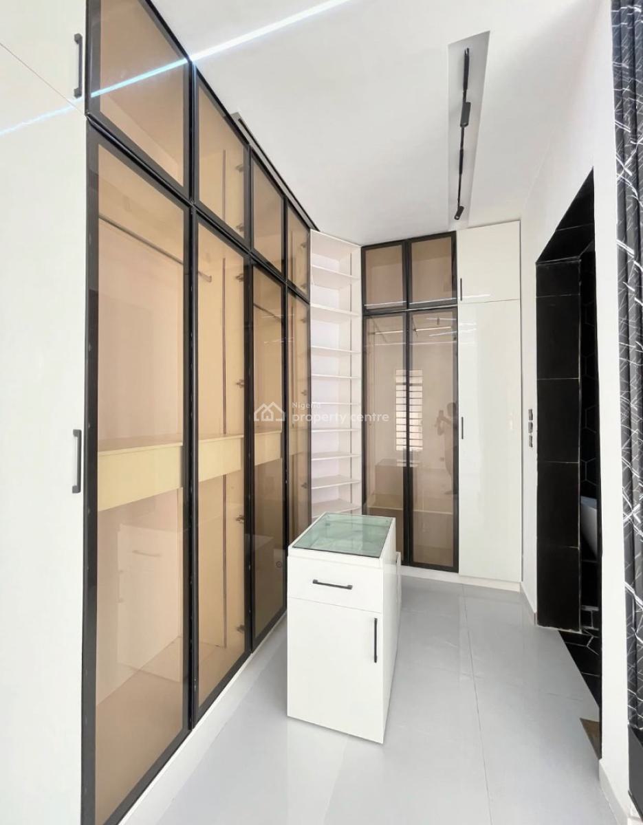 5 Bedroom Detached Duplex with Bq, Ologolo, Lekki, Lagos, Detached Duplex for Sale