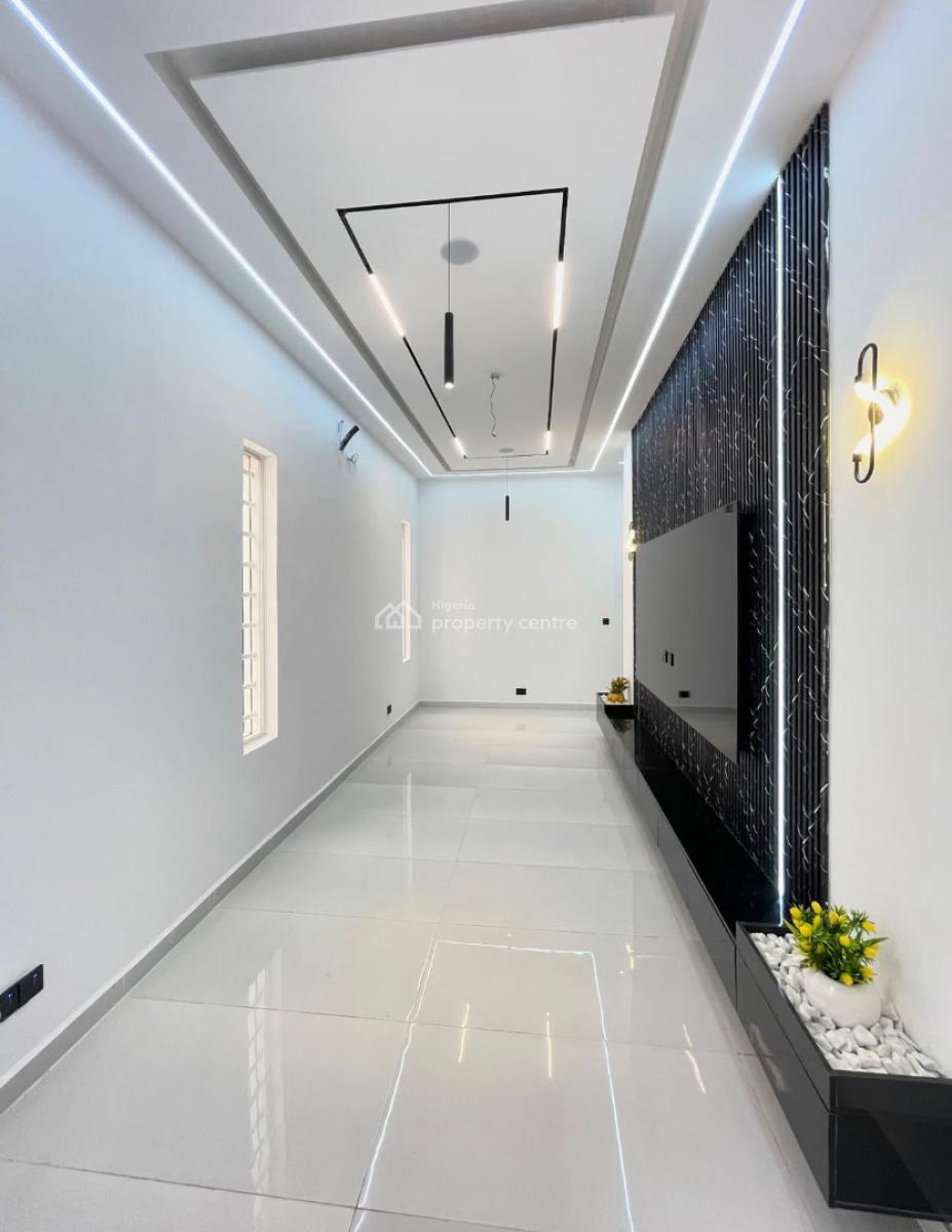5 Bedroom Detached Duplex with Bq, Ologolo, Lekki, Lagos, Detached Duplex for Sale