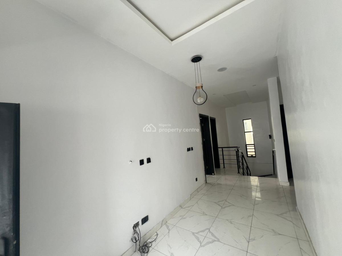 Self Compound 5 Bedroom Fully Detached Duplex, Orchid, Lekki, Lagos, Detached Duplex for Sale
