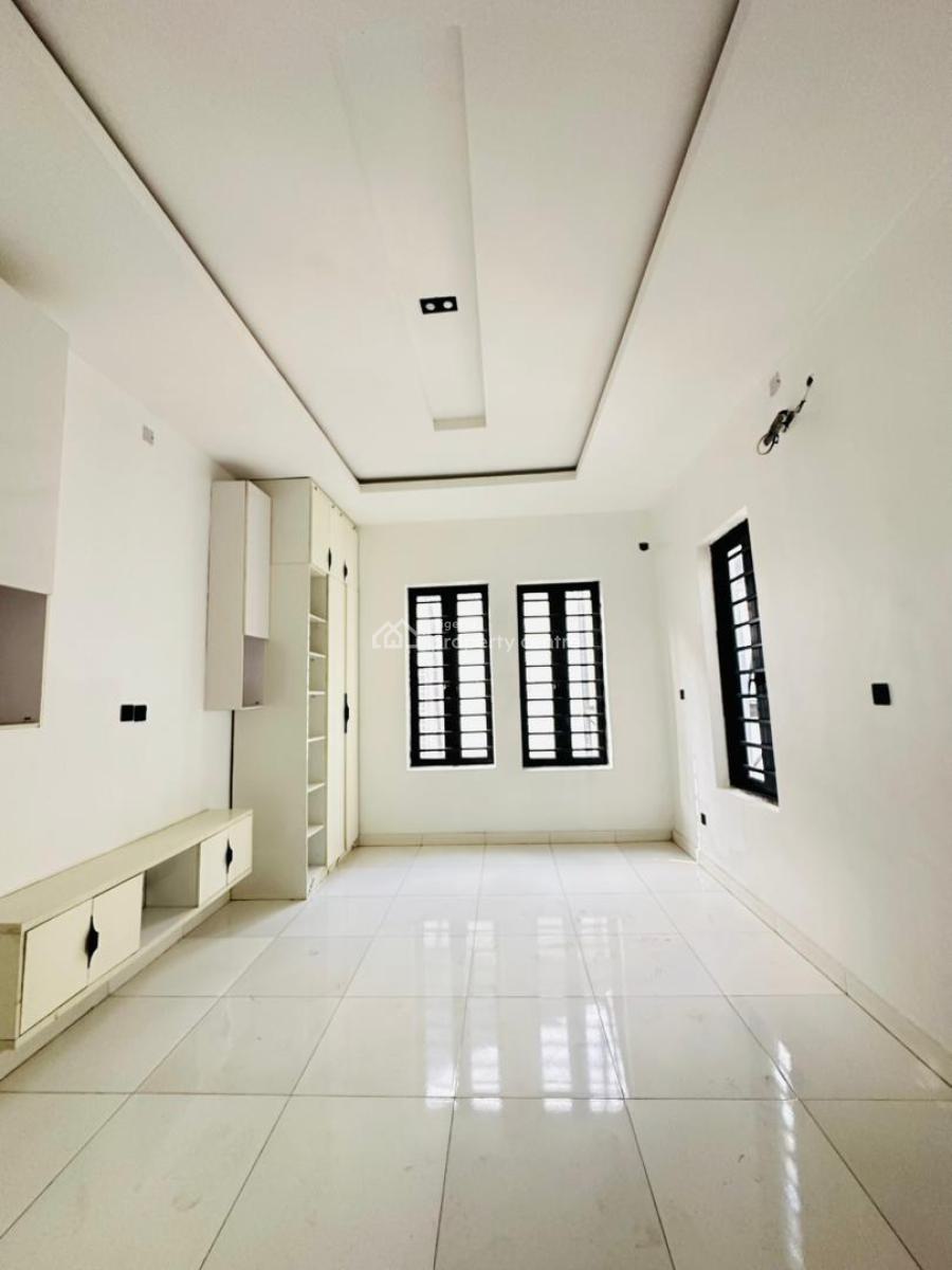 Nicely Built 5 Bedroom Detached Duplex with Swimming Pool, Chevron, Lekki, Lagos, Detached Duplex for Sale