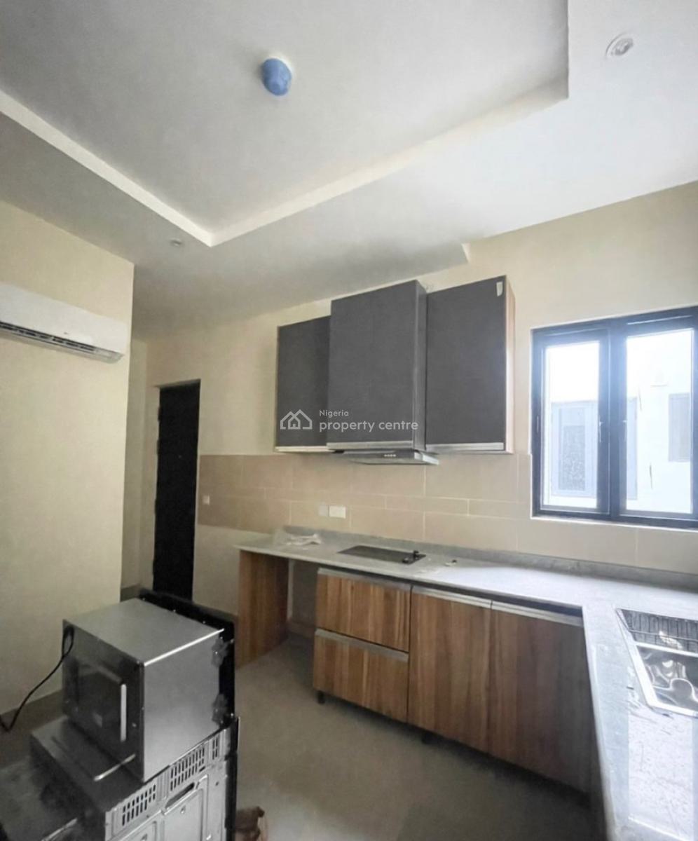 3 Bedroom Luxury Apartment, Lekki Phase 1, Lekki, Lagos, Flat / Apartment for Sale