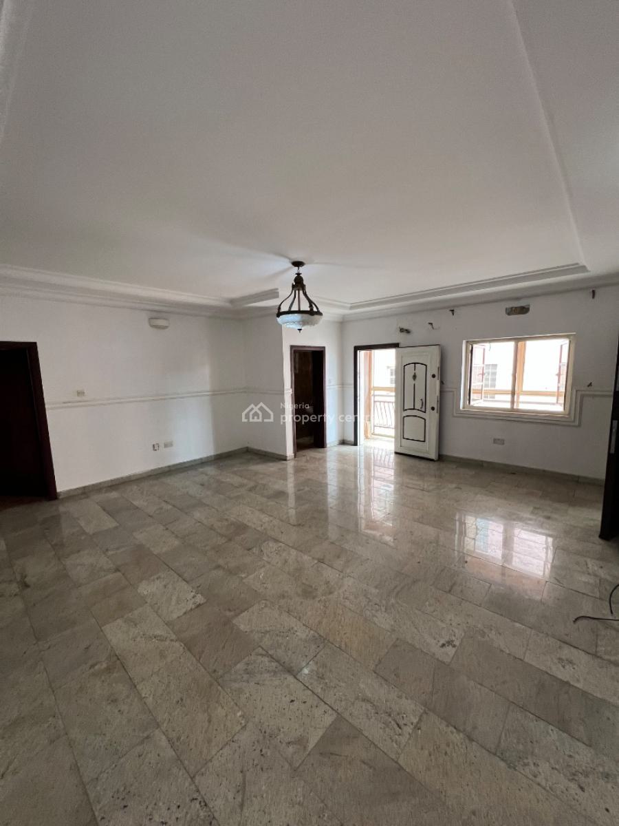 Spacious 3 Bedroom Apartments, Osapa, Lekki, Lagos, Flat / Apartment for Rent