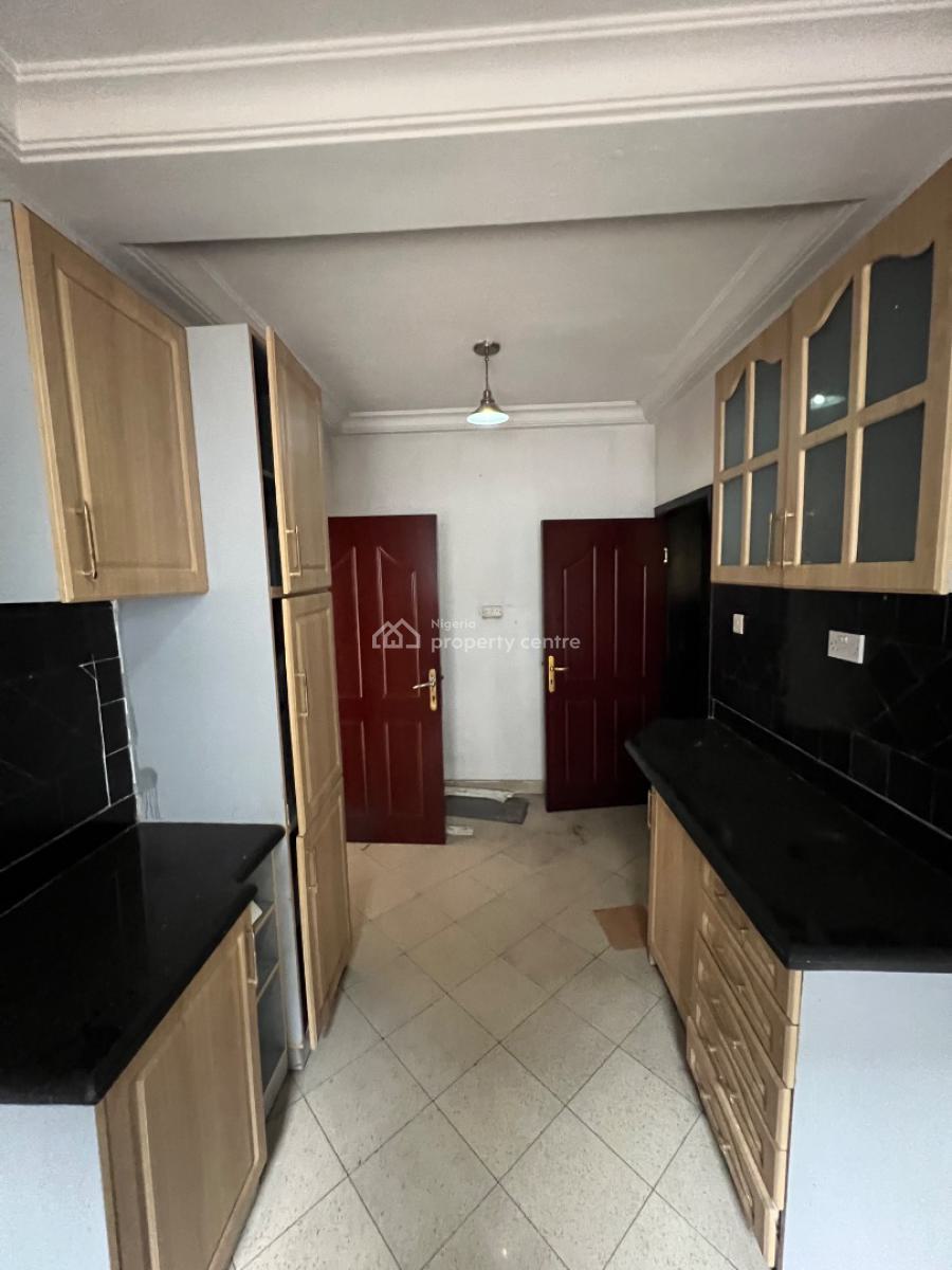 Spacious 3 Bedroom Apartments, Osapa, Lekki, Lagos, Flat / Apartment for Rent