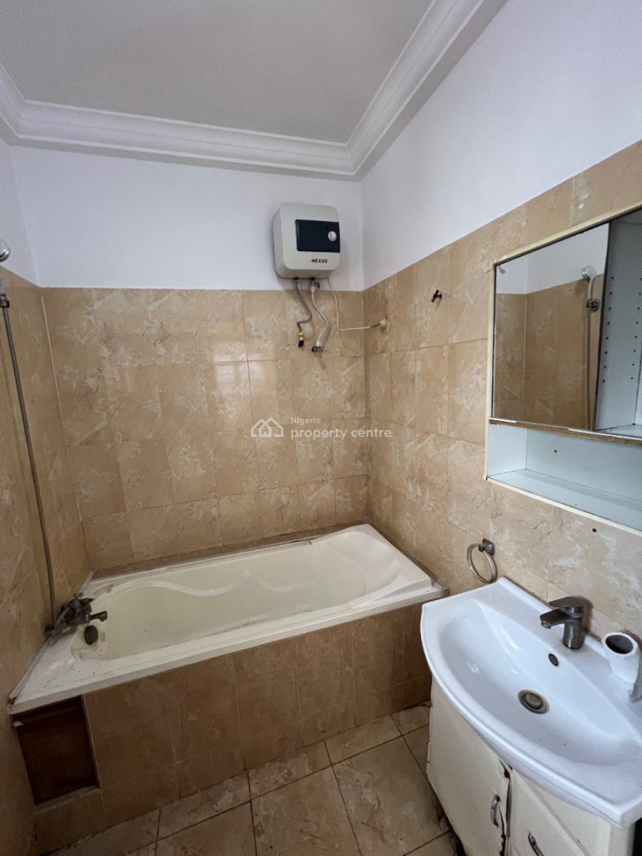 Spacious 3 Bedroom Apartments, Osapa, Lekki, Lagos, Flat / Apartment for Rent