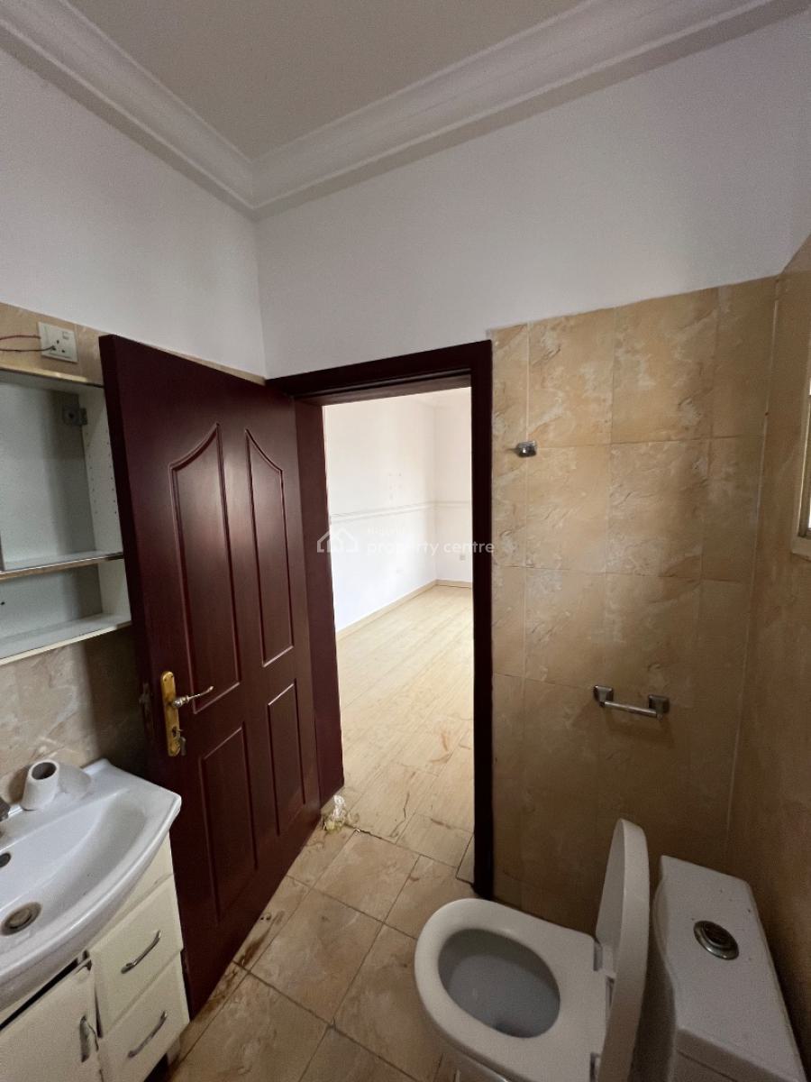 Spacious 3 Bedroom Apartments, Osapa, Lekki, Lagos, Flat / Apartment for Rent