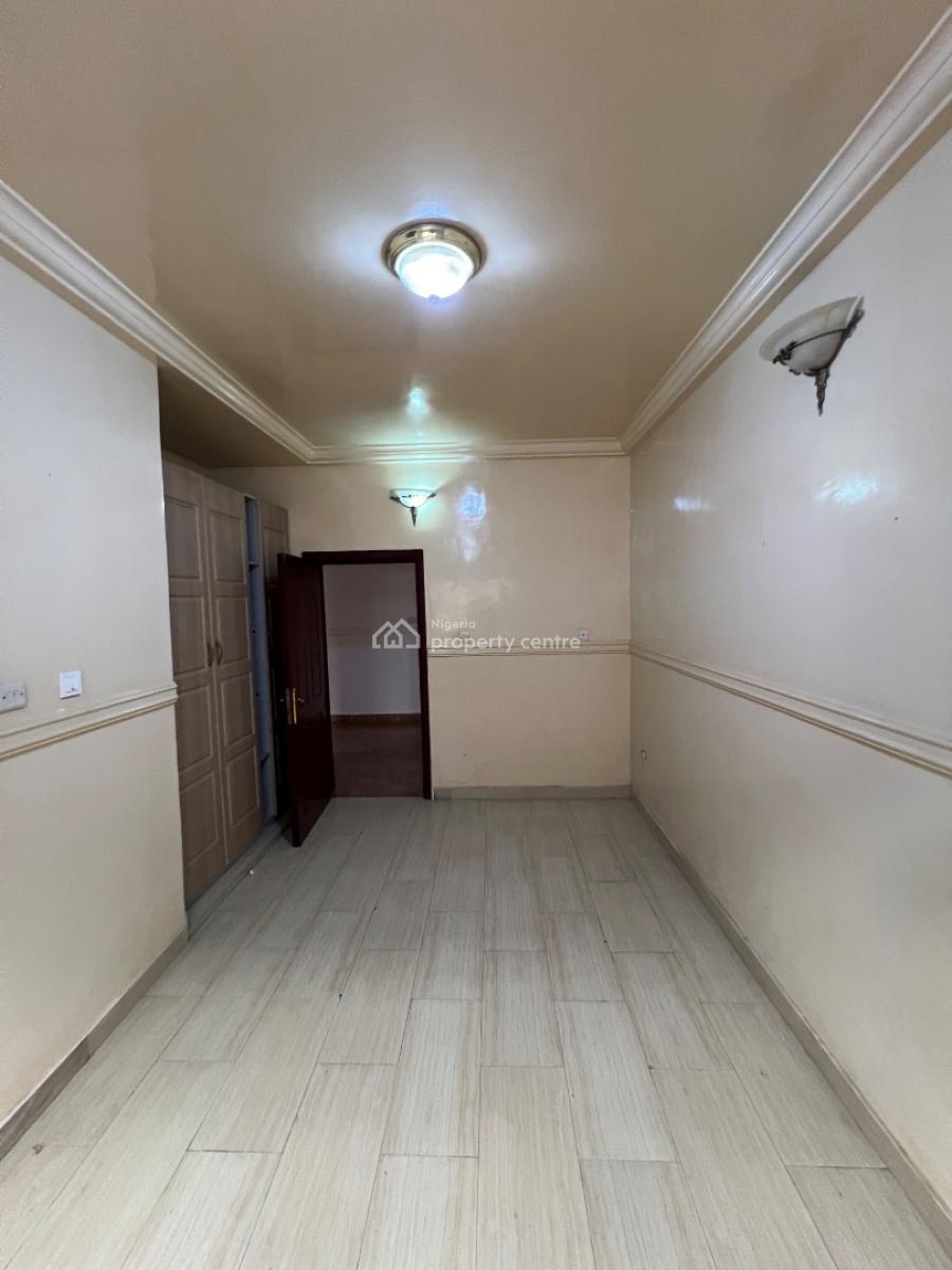 Spacious 3 Bedroom Apartments, Osapa, Lekki, Lagos, Flat / Apartment for Rent