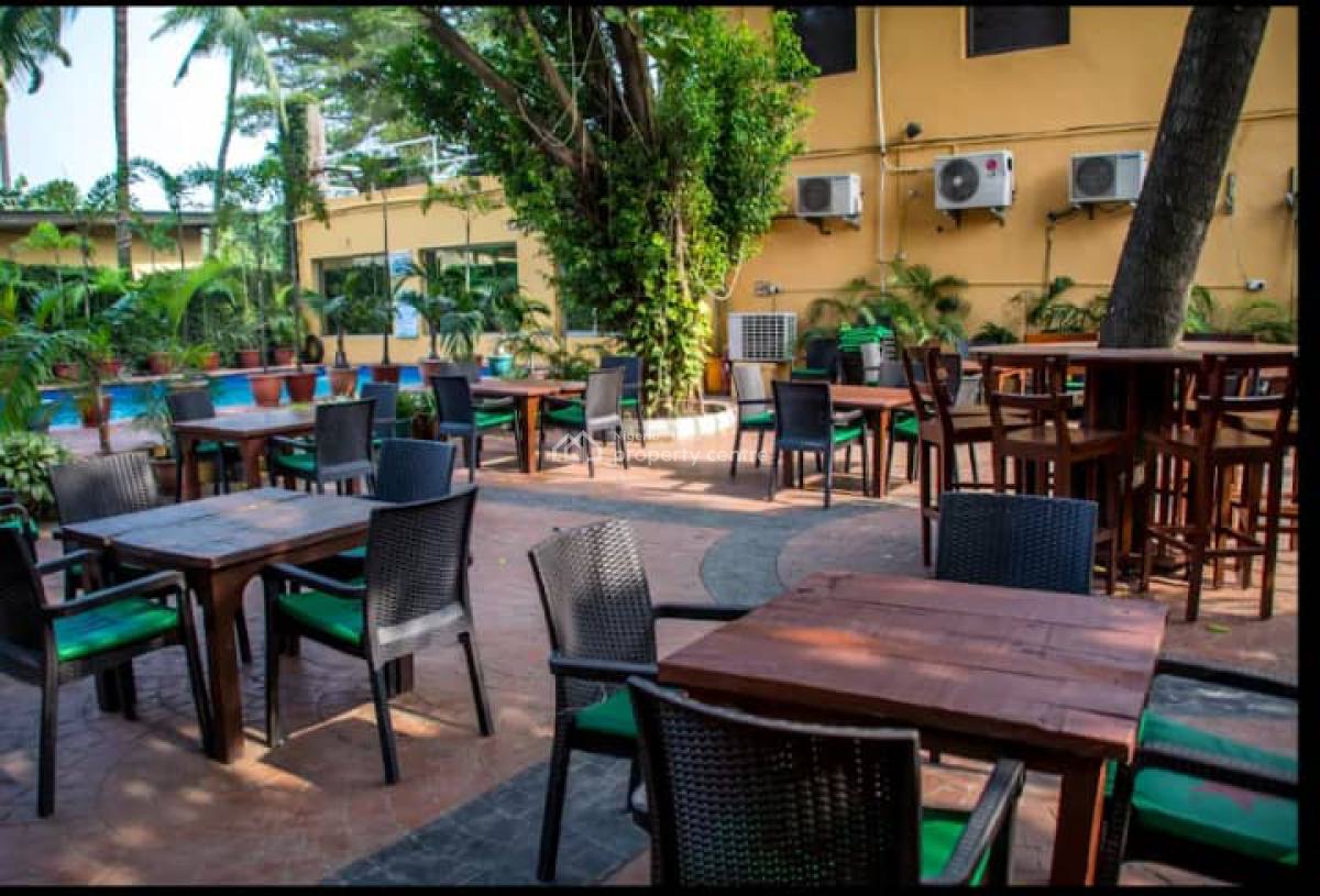 Restaurants and Lounge, Adekunle Fajuyi, Ikeja Gra, Ikeja, Lagos, Restaurant / Bar for Sale