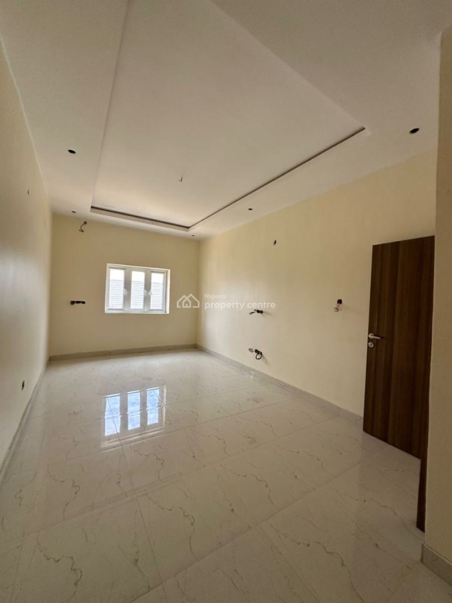 Spacious 3 Bedroom Apartment, Life Camp, Abuja, Flat / Apartment for Sale