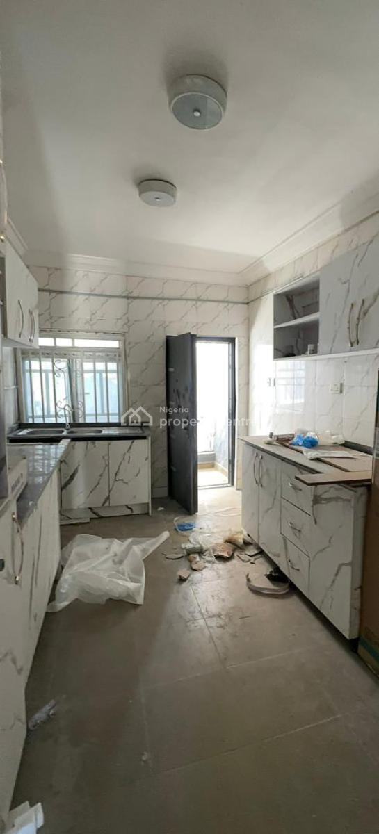 Standard 3 Bedroom Terrace Duplex, Naf Valley Estate, Asokoro District, Abuja, Terraced Duplex for Rent