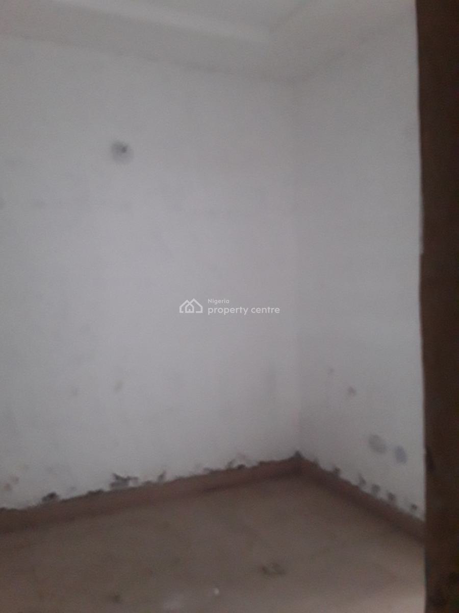 Miniflat, Ayedun Street, Bariga, Shomolu, Lagos, Mini Flat (room and Parlour) for Rent