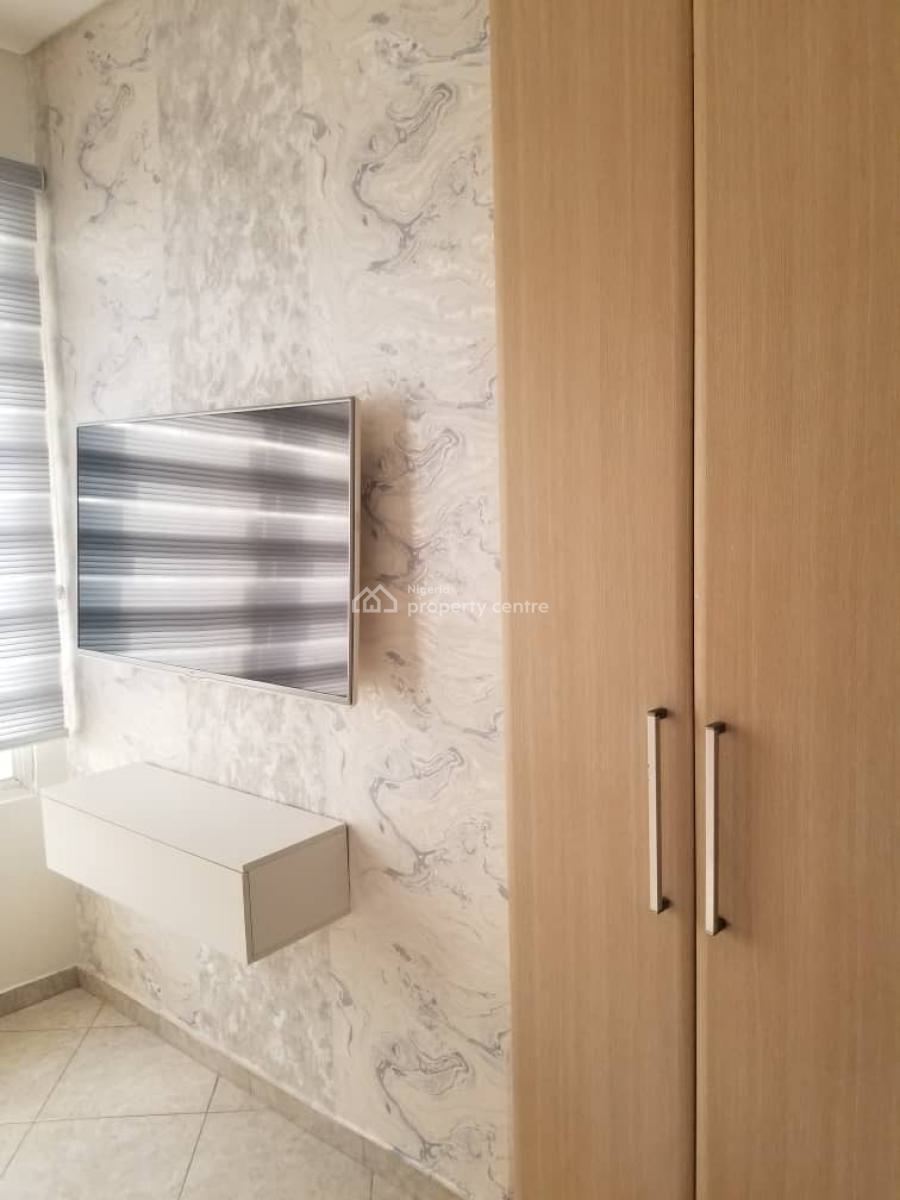 2 Bedroom Apartment with Bq, Swimming Pool, & Elevator, Ikoyi, Lagos, Flat / Apartment for Rent