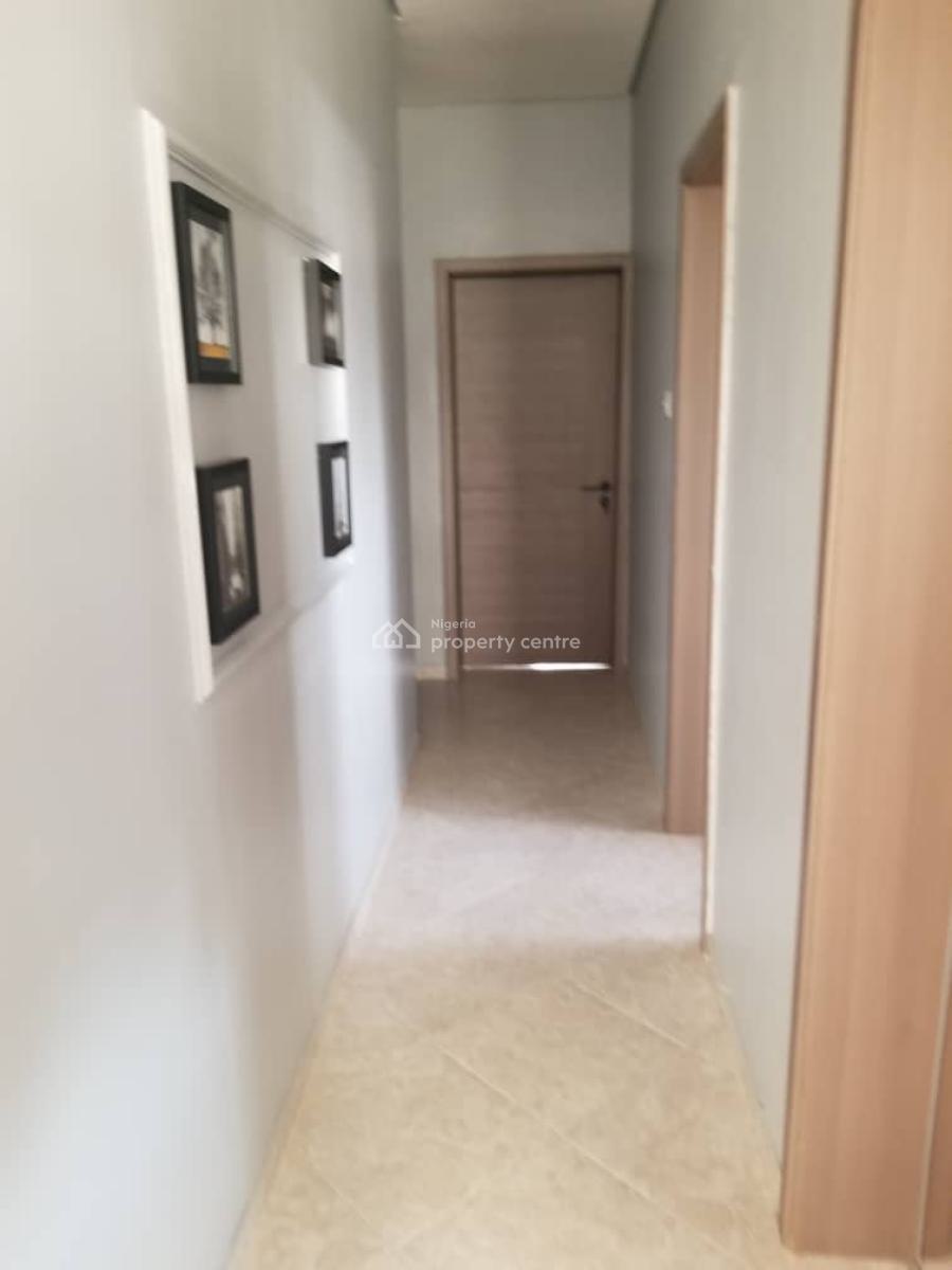 2 Bedroom Apartment with Bq, Swimming Pool, & Elevator, Ikoyi, Lagos, Flat / Apartment for Rent